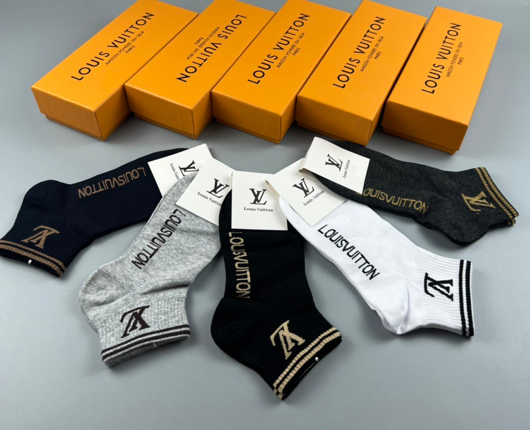 Louis Vuitton Socks(One pair of each style)