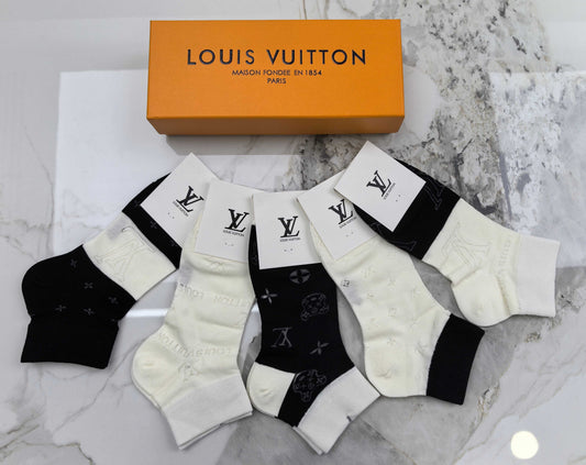Louis Vuitton Socks（One pair of each style）