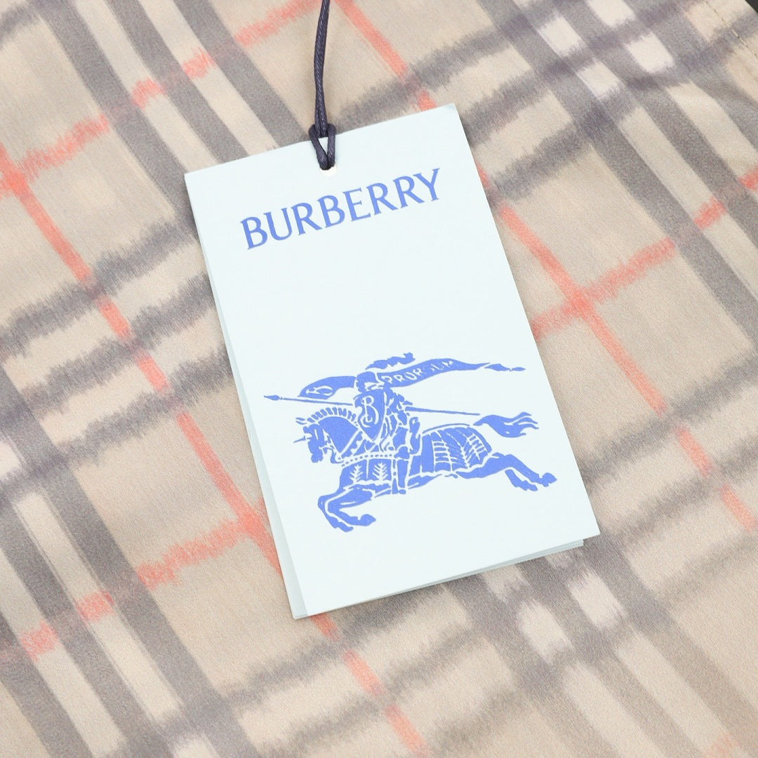 Burberry Vintage Check Hooded Jacket Archive Beige